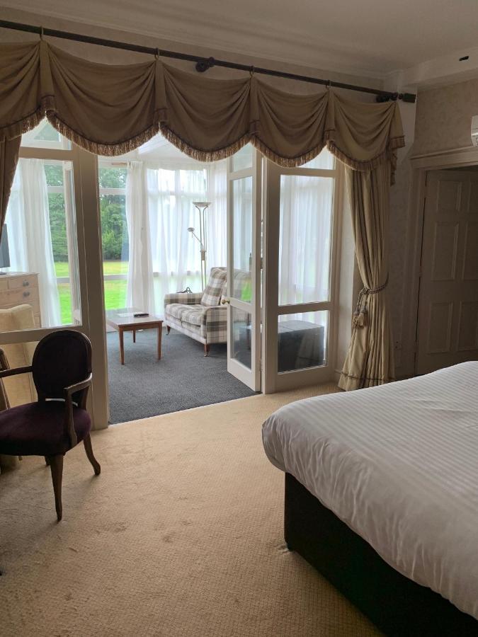 Flitwick Manor Hotel Esterno foto